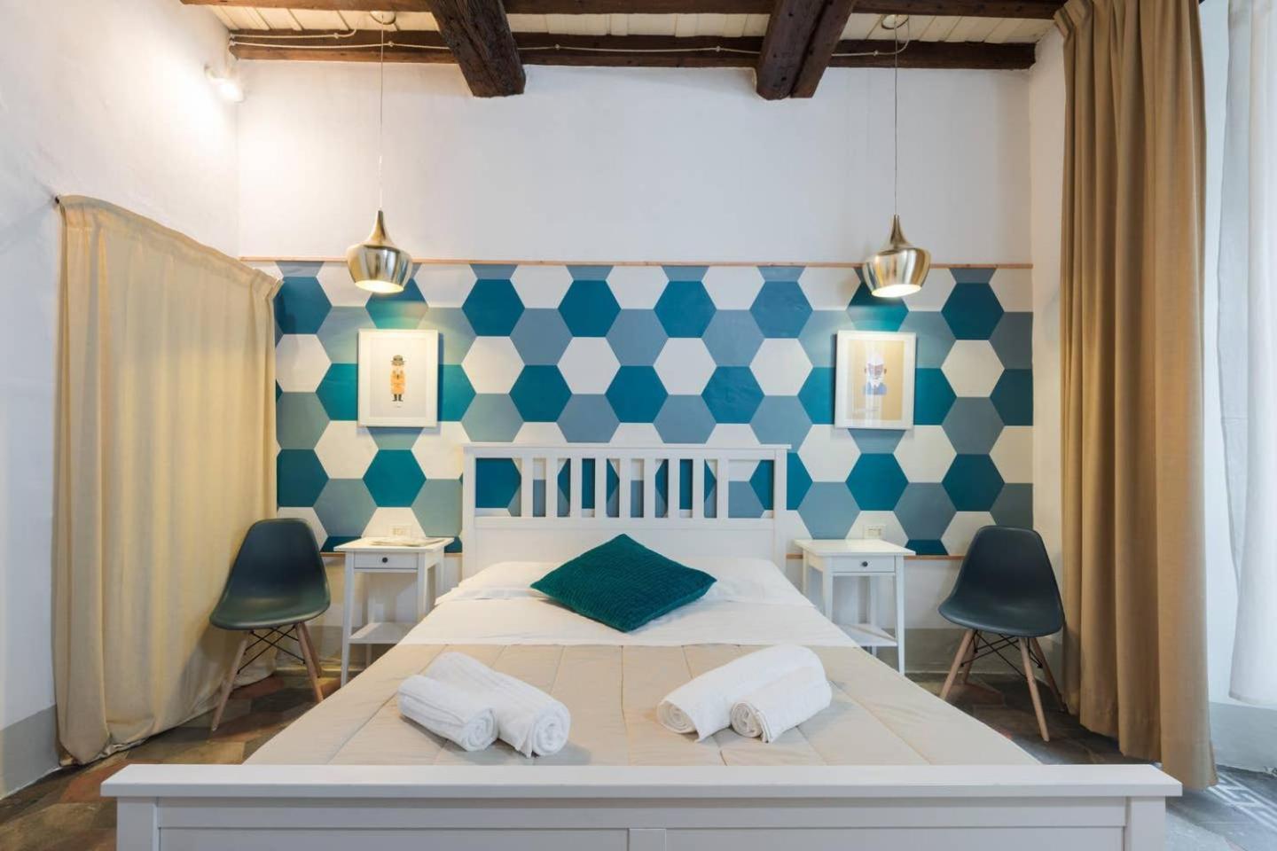 F4 - Santa Croce One Bedroom Flat 2 To 4 Guests فلورنس المظهر الخارجي الصورة